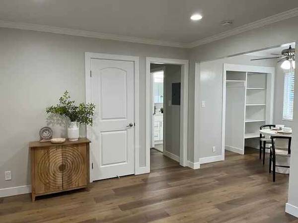 1BR/1BA Apartment on Lincoln St · Santa Clara photo 4