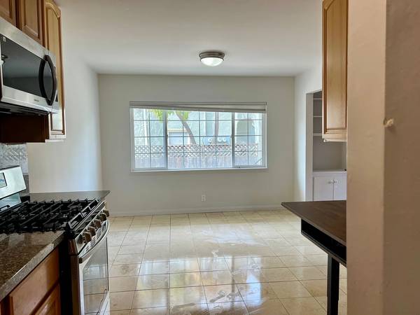 1BR/1BA Single Family House on 5th Ave · Kentfield photo 3