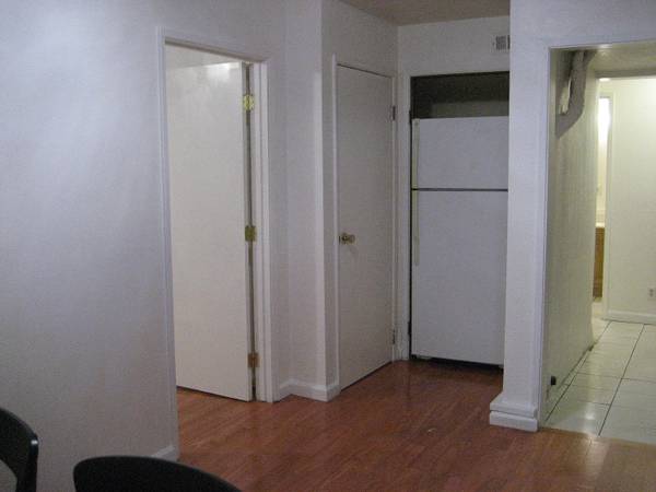 Apartments on Washington St · Santa Clara photo 4