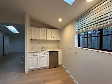 360 Stanford Avenue, Palo Alto, CA 94306 photo 4