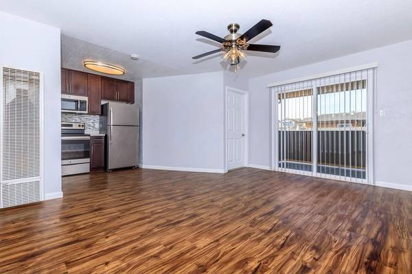 Apartments on Central Avenue · Fremont photo 4