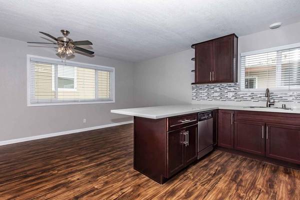 Apartments on Central Avenue · Fremont photo 5
