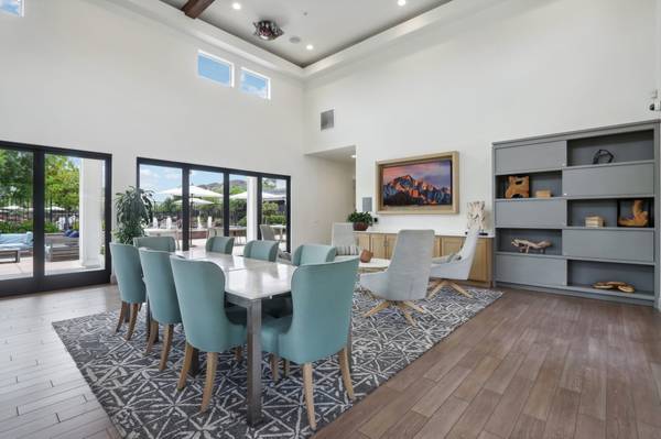 Apartments on Lexington Ln · Pleasanton photo 4