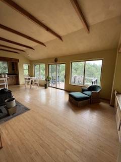 1BR/1BA Apartment · Willits photo 2