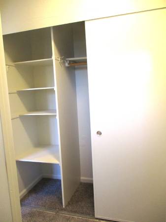 Riverview Apartments photo 5