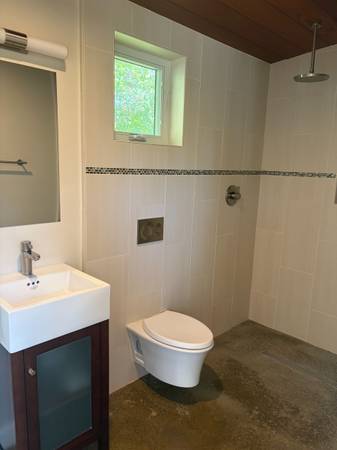Charming Single-Family Home in Redwood City photo 4