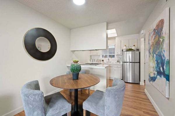 Apartments on Blacow Road · Fremont photo 5