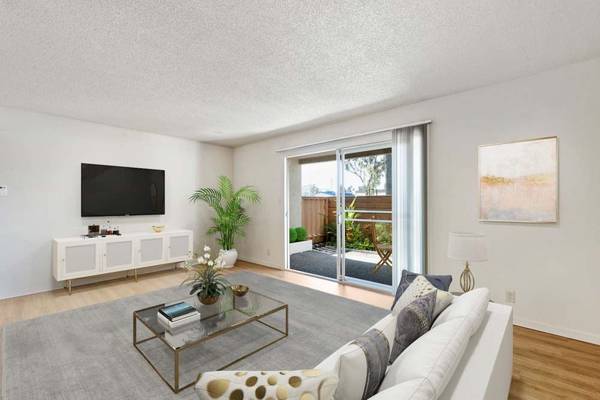 Apartments on Blacow Road · Fremont photo 2