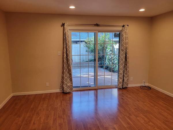 Houses on Landess Ave · Milpitas photo 2