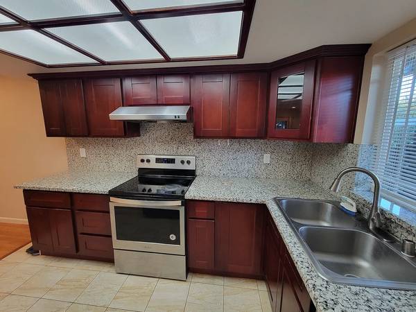 Houses on Landess Ave · Milpitas photo 4