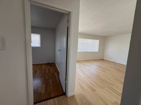 915 Aston Ave, Santa Rosa (Duplex) photo 4