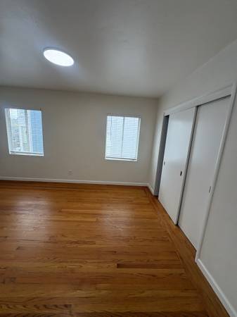 2BR/1BA Apartment on Bellevue Ave · Oakland photo 5
