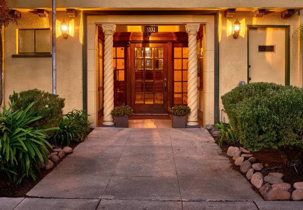 0BR/1BA Apartment on Shatuuck Ave · Berkeley photo 3