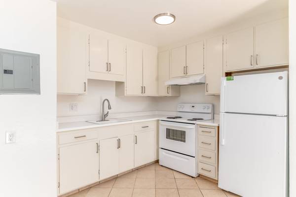 1BR/1BA Apartment on 20th Street · San Francisco photo 4