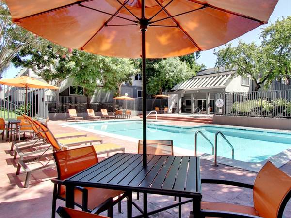 Apartments on Santa Clara St · Hayward photo 5