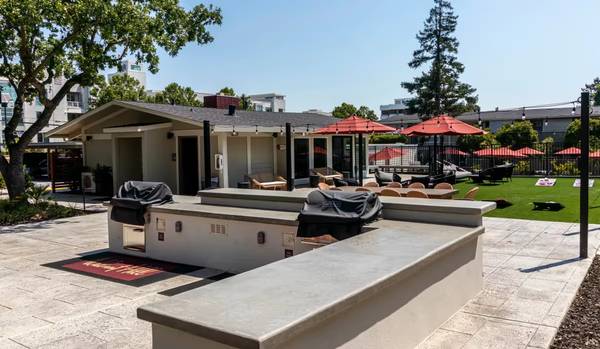 Apartments on Trinity Ave · Walnut Creek photo 3
