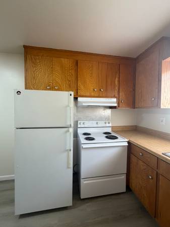 1BR/1BA Apartment · Oakland photo 5