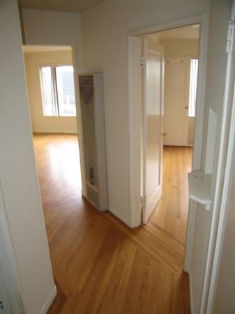 1BR/1BA Apartment · San Francisco photo 2