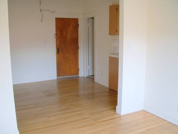 1988 California St Berkeley, CA 94703 photo 4