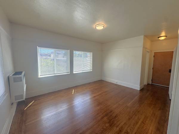 1988 California St Berkeley, CA 94703 photo 2