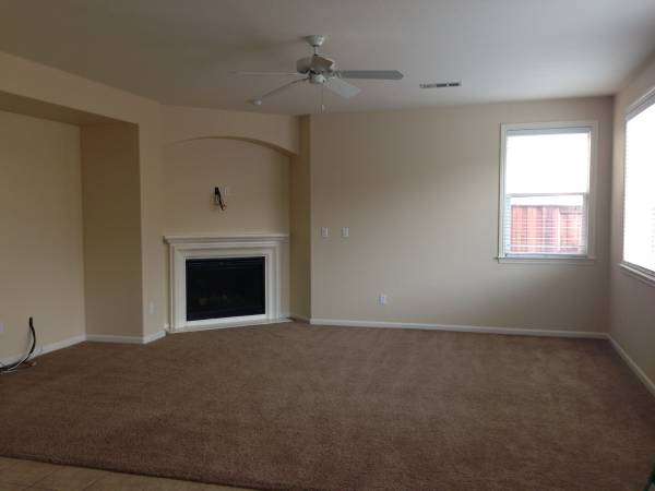 5BR/4BA Single Family House · Knightsen photo 2