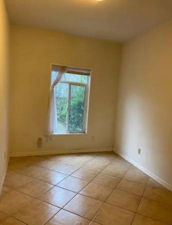 2BR/1BA Apartment on Cabrillo St · San Francisco photo 5