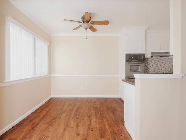 438 Ventura Avenue, Palo Alto, CA 94306 photo 2