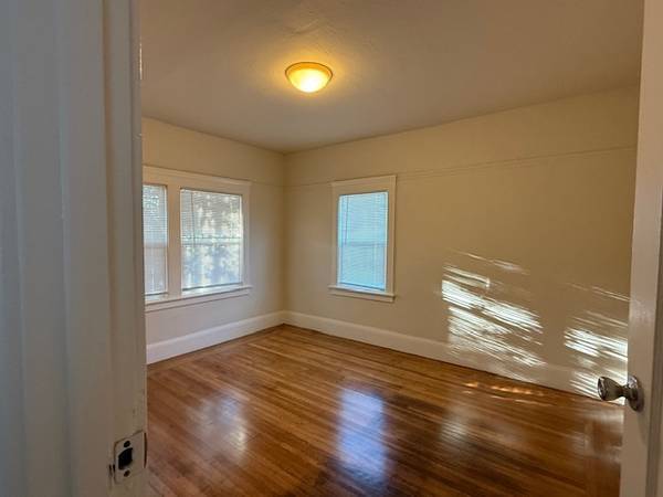 2BR/1BA Single Family House on Bissell Ave · Richmond photo 3