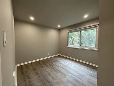 1BR/1BA Single Family House on El Camino Real · Millbrae photo 2