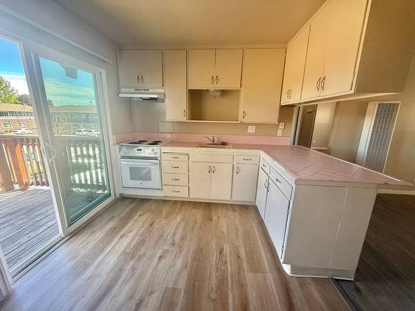 2BR/1BA Apartment on Princevalle St · Gilroy photo 5