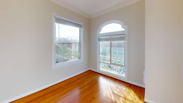 2BR/1BA Apartment on North Point · San Francisco photo 5