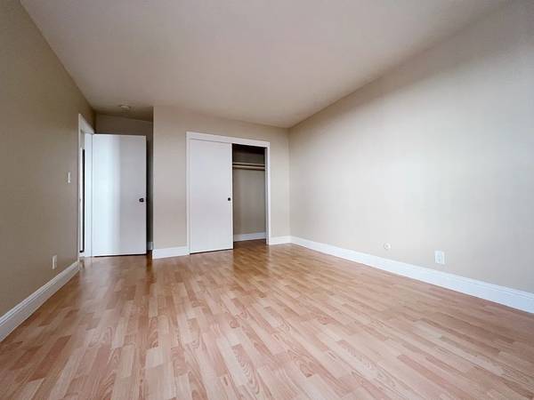 Luxurious 4B/5B House with Modern Amenities in Millbrae, CA photo 2