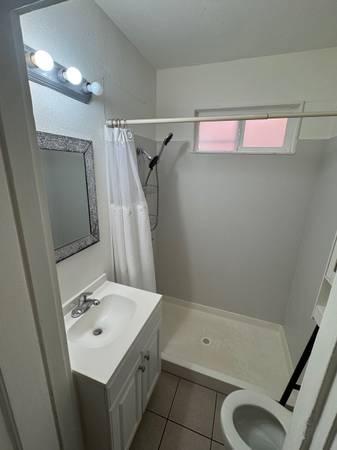 2BR/1BA Other on Edinburgh Street · San Francisco photo 5