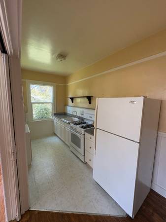 1BR/1BA Apartment · Berkeley photo 5