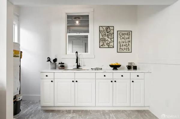 2BR/1BA Apartment · San Francisco photo 5