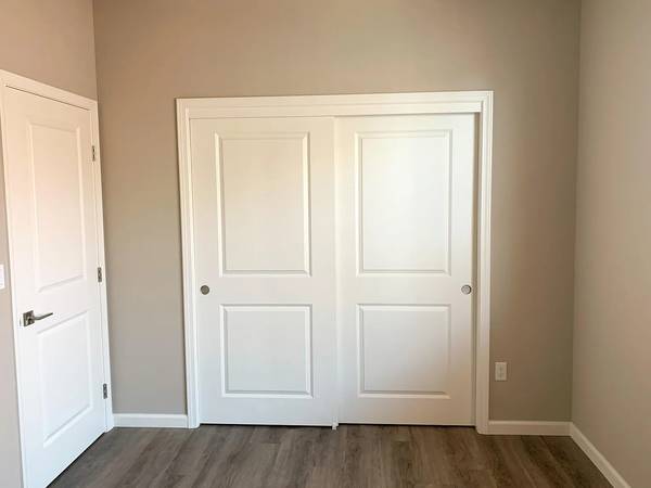 2BR/2BA Single Family House on Trione Cir · Windsor photo 3