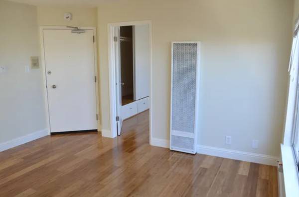 1BR/1BA Apartment · San Francisco photo 2