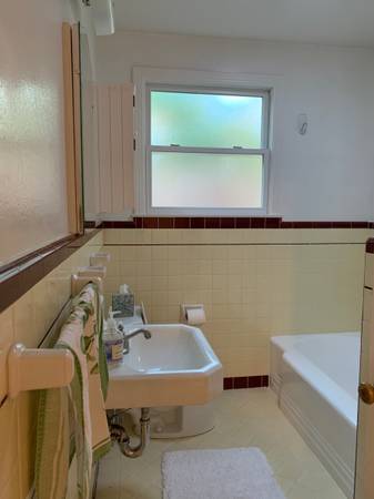 Charming 2 Bedroom, 2 Bathroom Home in San Carlos – Holly Street photo 5