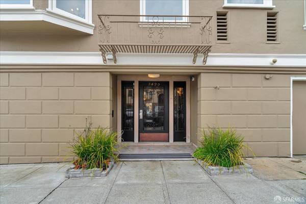 1BR/1BA Apartment on Francisco Street · San Francisco photo 5
