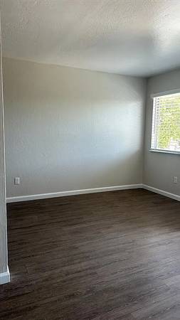 1BR/1BA Apartment on Martin Cir · Petaluma photo 3