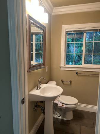 1BR/1BA Apartment · Emeryville photo 5