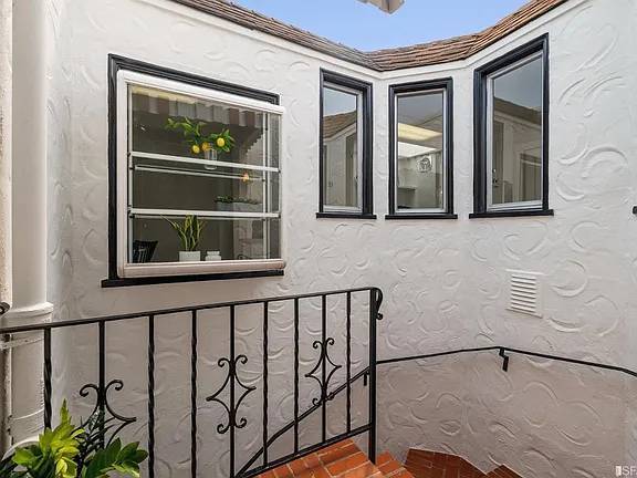 2BR/2BA Apartment · San Francisco photo 5