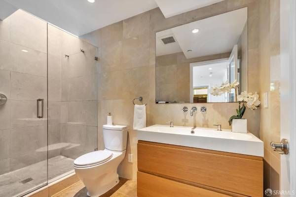 1BR/1BA Apartment on Mason Street · San Francisco photo 4