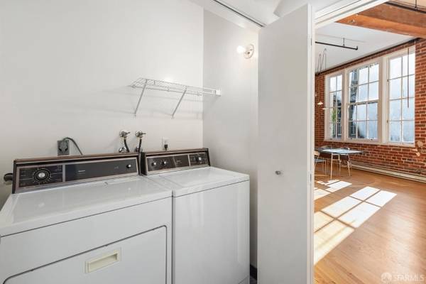 1BR/1BA Loft on 2nd Street · San Francisco photo 3
