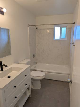 1BR/1BA Apartment · Mountain View photo 5