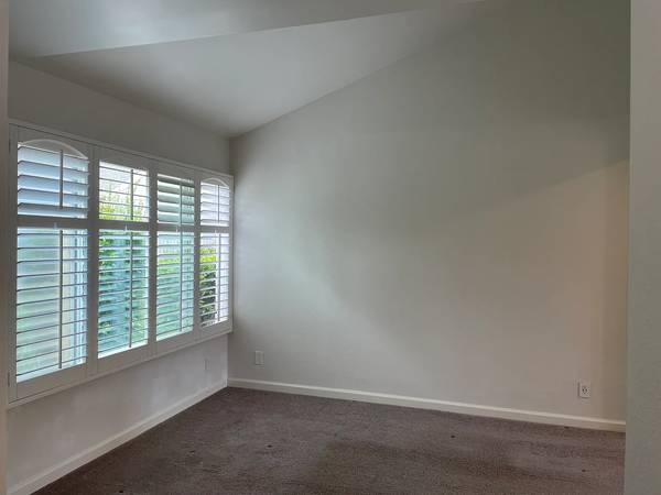 Gorgeously Updated 4-Bed/3-Bath Home  Entertainment Room photo 5