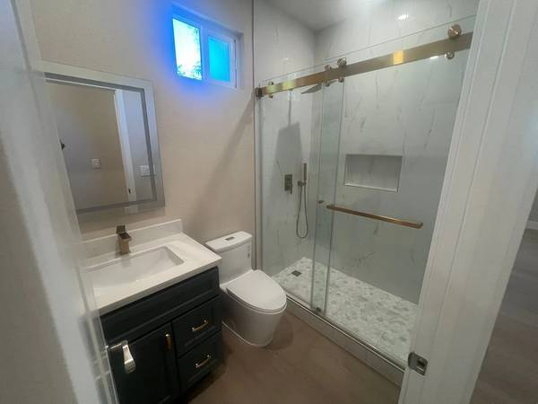 1BR/1BA Apartment · Los Altos photo 5