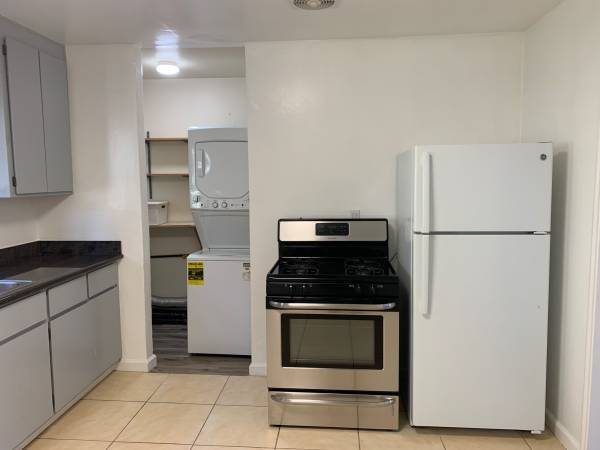 1BR/1BA Apartment · San Leandro photo 2