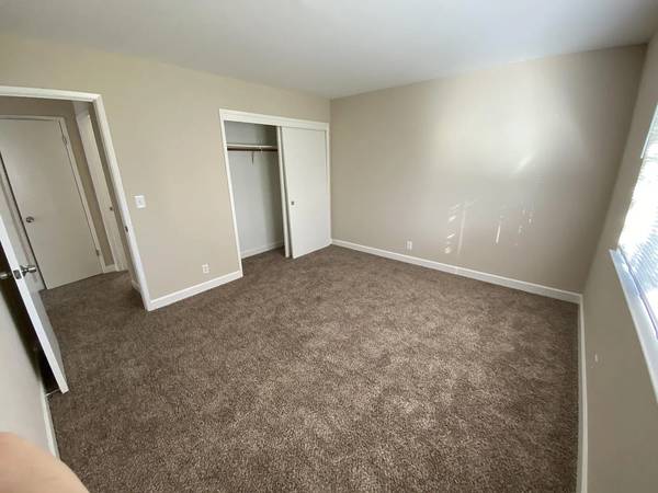 Apartments on Market St · Santa Clara photo 4
