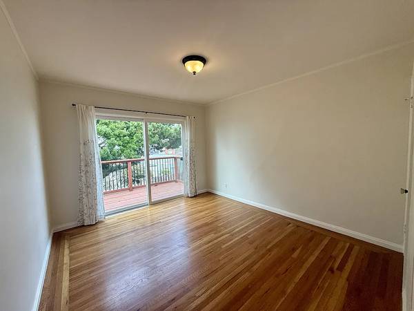 2BR/1BA Single Family House on Rockdale Dr · San Francisco photo 4